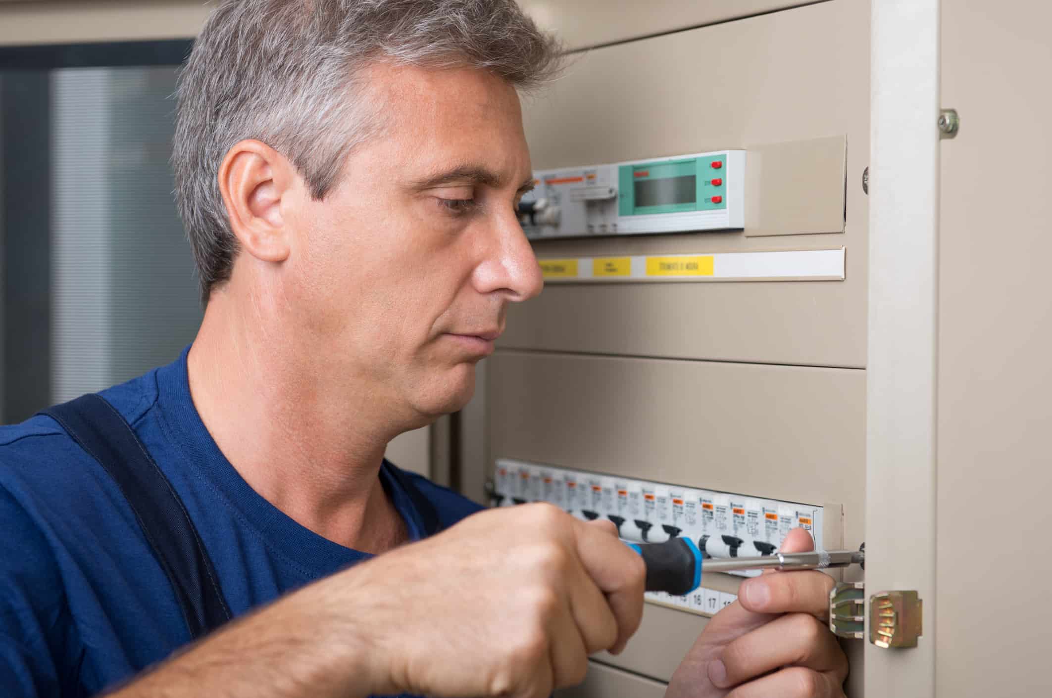 Schema De Branchement D un Sous Compteur Electrique Triphasé Installation d'un sous-compteur électrique : 5 minutes pour comprendre